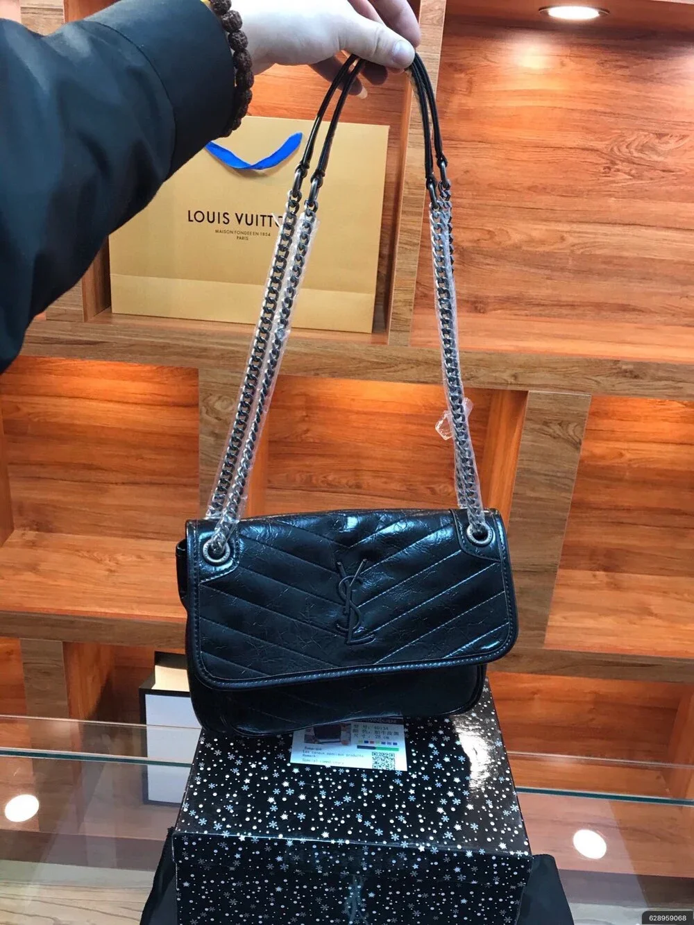 Saint Laurent Niki Medium Bag